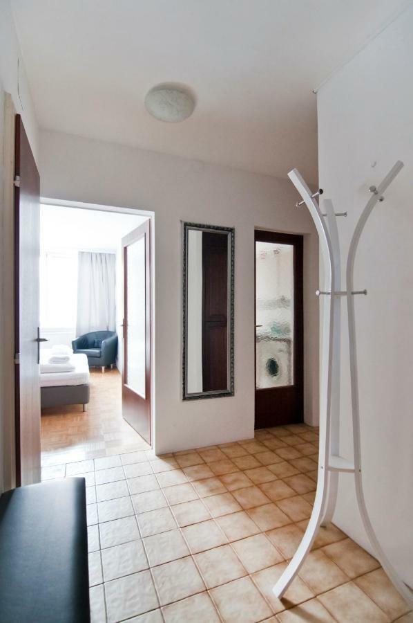 Top Location Vienna Marchetti Viena Exterior foto