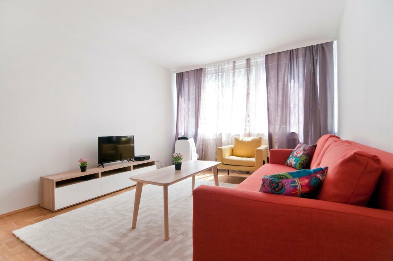 Top Location Vienna Marchetti Viena Exterior foto